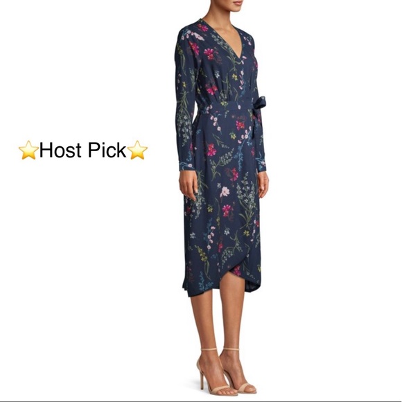 Time and Tru Dresses & Skirts - 🍀Time and tru long sleeve navy blue with multicolored florals wrap dress